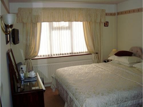 Tally Ho Bed And Breakfast Worcester Extérieur photo